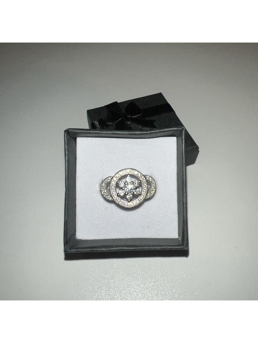 Sam&Co. Diamonique Diamond Statement Ring Size 8 Sterling Silver